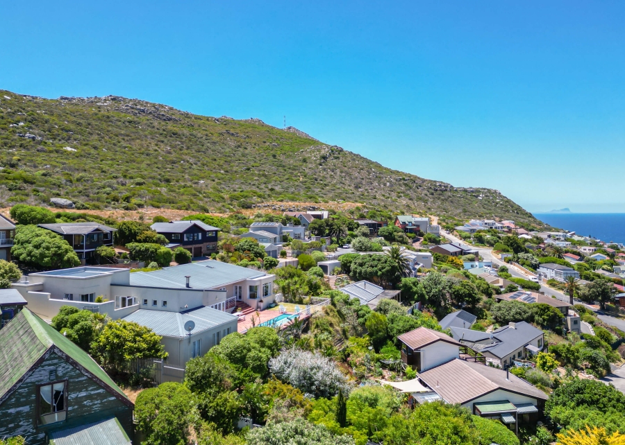 4 Bedroom Property for Sale in Glencairn Heights Western Cape